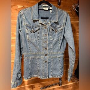 Axcess Fitted Denim Utility Jacket in Size M